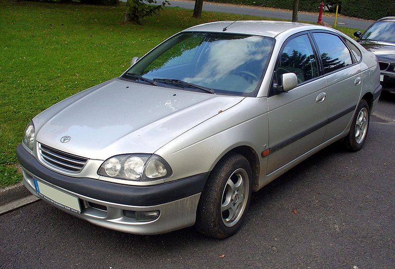 ,    Toyota Avensis T22 1997 - 2003
                