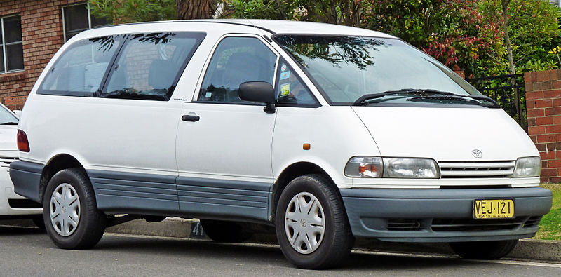 ,    Toyota Estima Lucida I 1990 - 2000
                