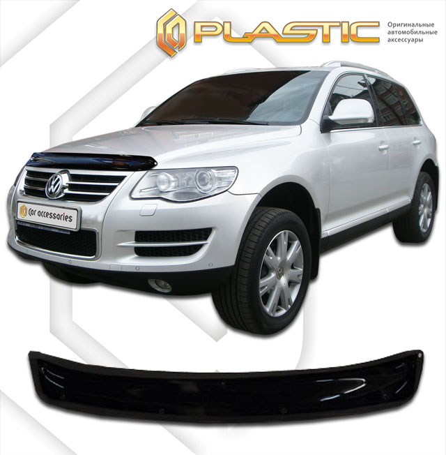 Дефлектор капота (Classic полупрозрачный) Volkswagen Touareg  2010010301286
